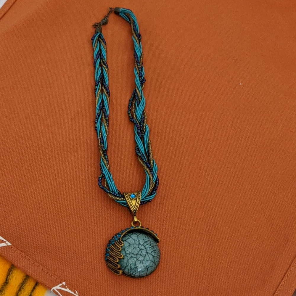 Necklace - Picture 1 of 4